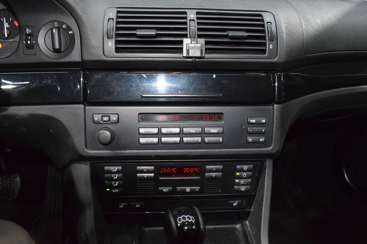 BMW Serie 5 528i - Foto 19