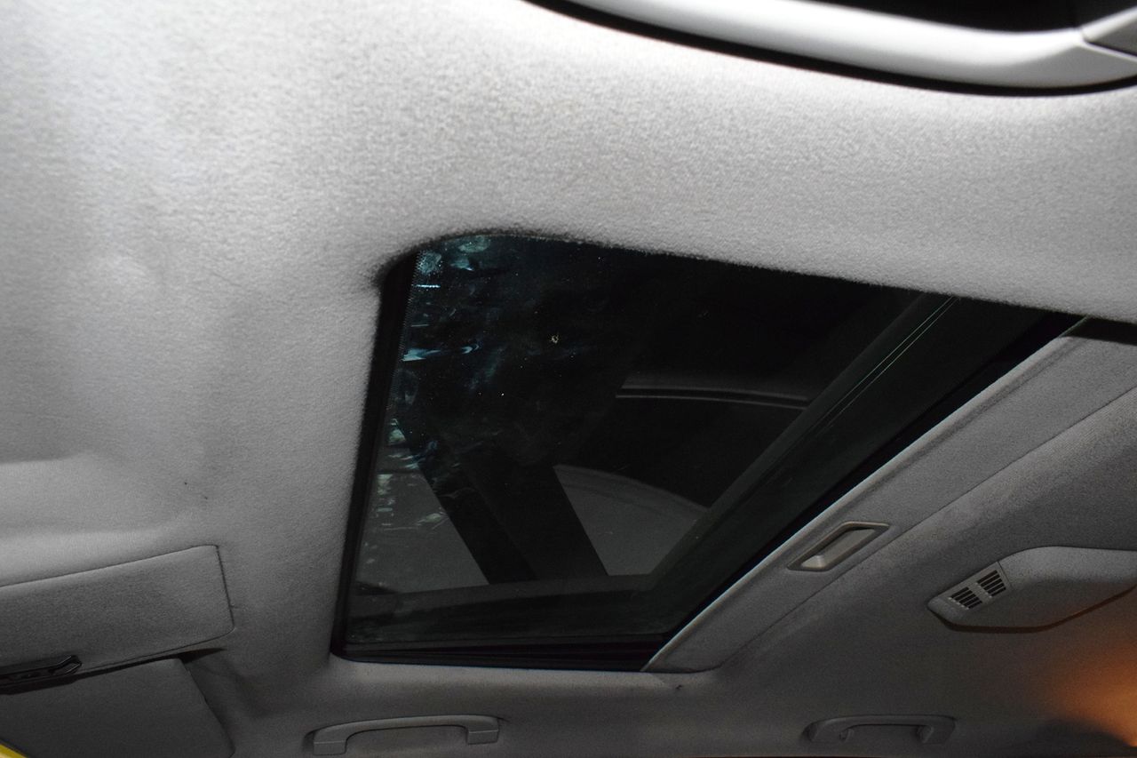 BMW Serie 5 528i - Foto 34