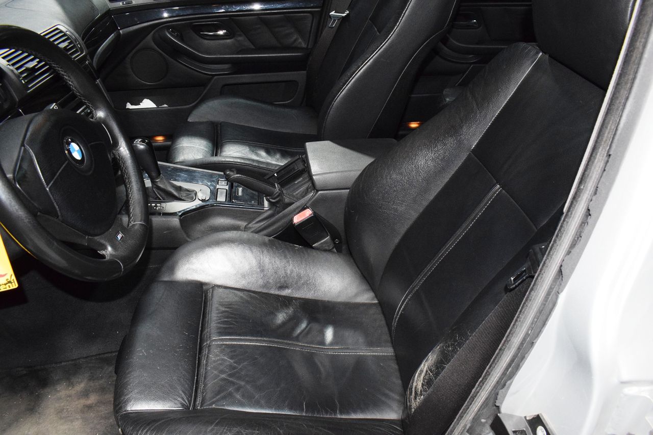 BMW Serie 5 528i - Foto 24