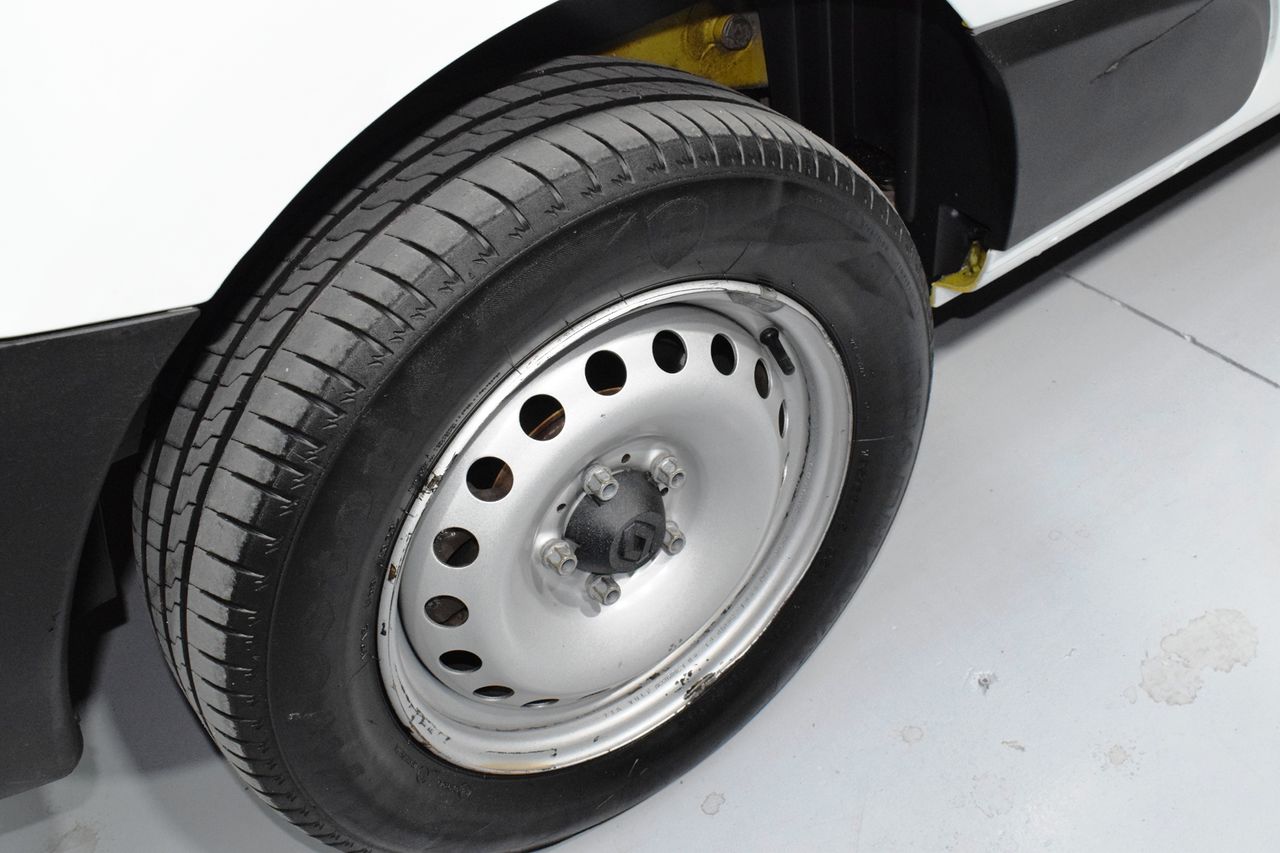 Renault Kangoo EXPRESS Maxi 2p dCi 66 kW 90 CV 4 P - Foto 29