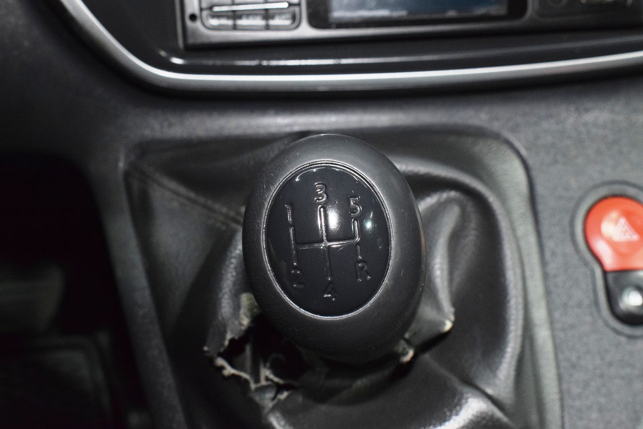 Renault Kangoo EXPRESS Maxi 2p dCi 66 kW 90 CV 4 P - Foto 20