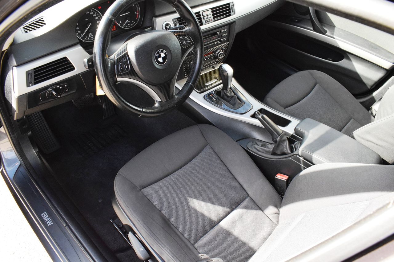 BMW Serie 3 320D TOURING AUTO 177 CV - Foto 9