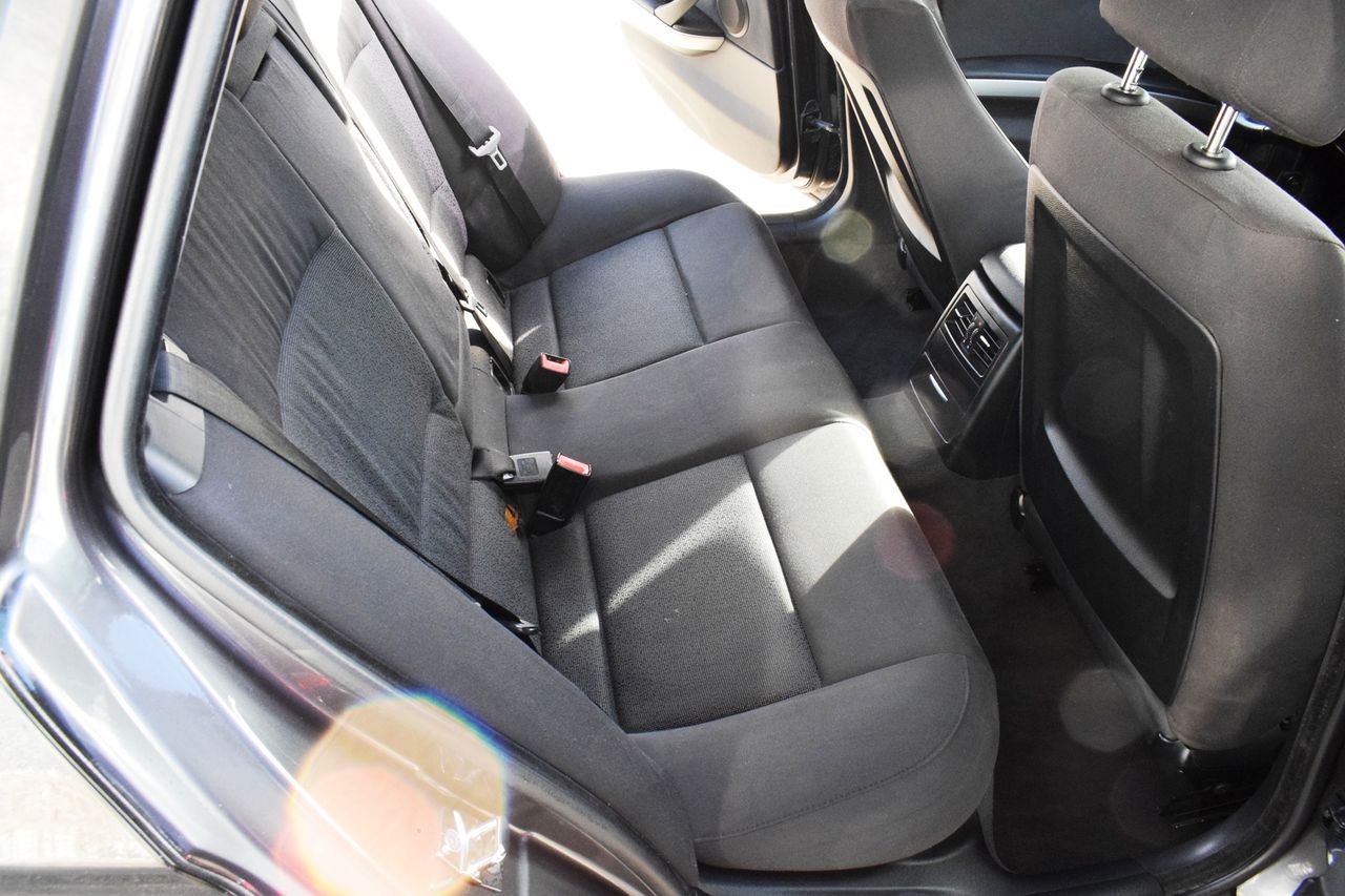 BMW Serie 3 320D TOURING AUTO 177 CV - Foto 29