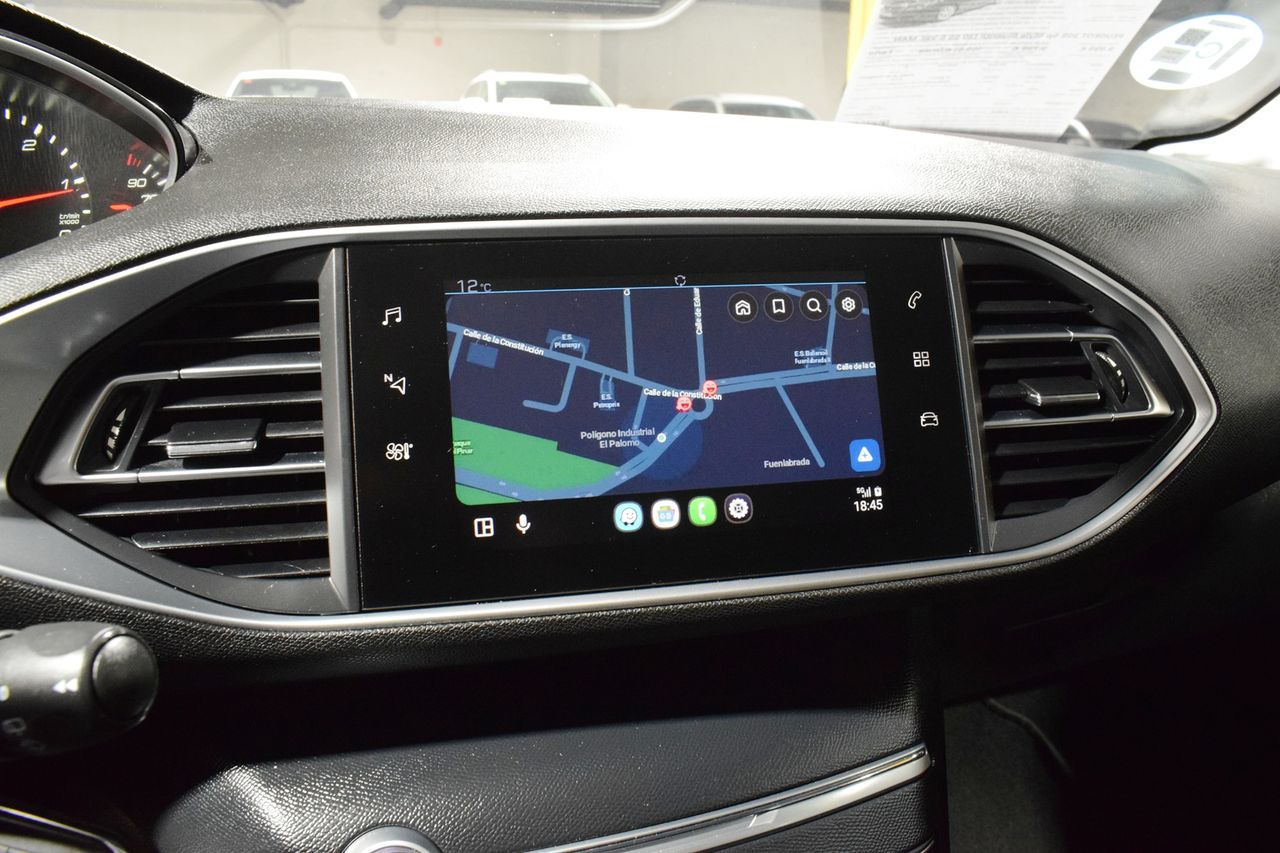 Peugeot 308 5P STYLE BLUEHDI 130 SS 6 V - Foto 26