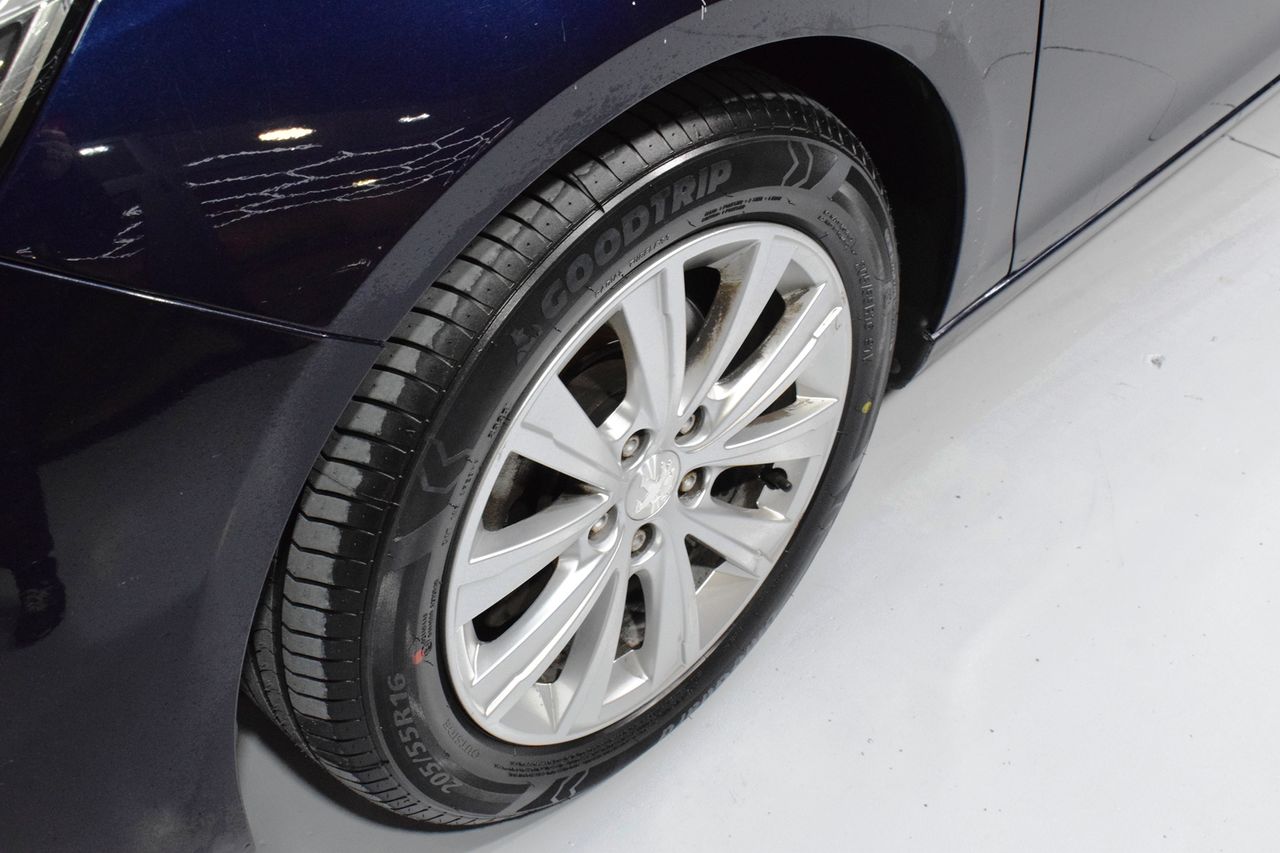 Peugeot 308 5P STYLE BLUEHDI 130 SS 6 V - Foto 21