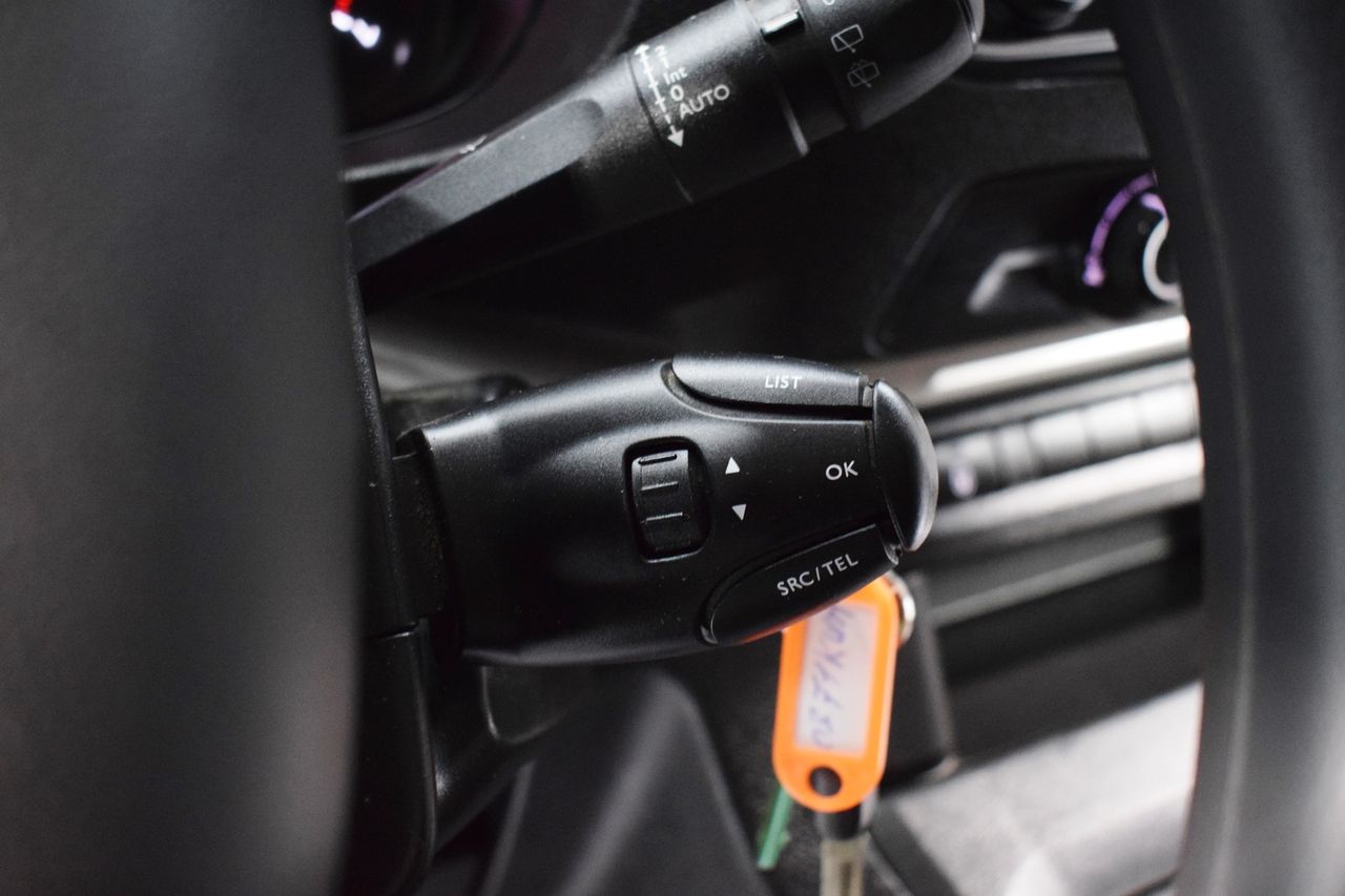 Peugeot Traveller TRAVELLER  Business 1.6 BlueHDi 88KW (120) Standard 4 P - Foto 23