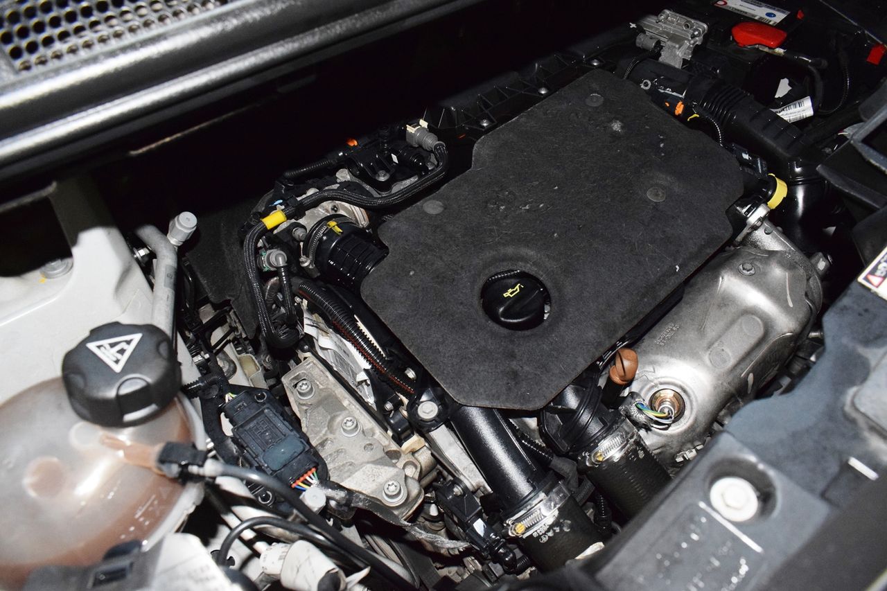 Peugeot Traveller TRAVELLER  Business 1.6 BlueHDi 88KW (120) Standard 4 P - Foto 38