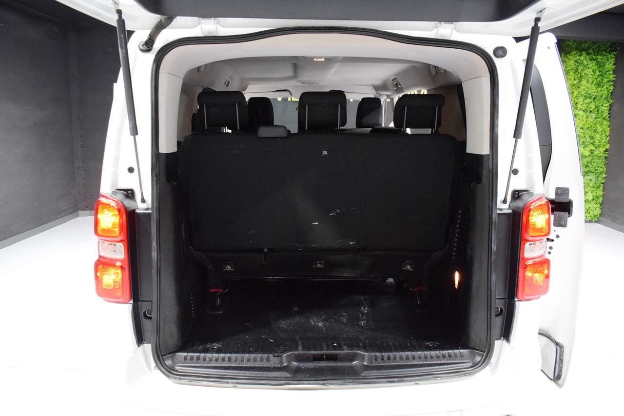 Peugeot Traveller TRAVELLER  Business 1.6 BlueHDi 88KW (120) Standard 4 P - Foto 20