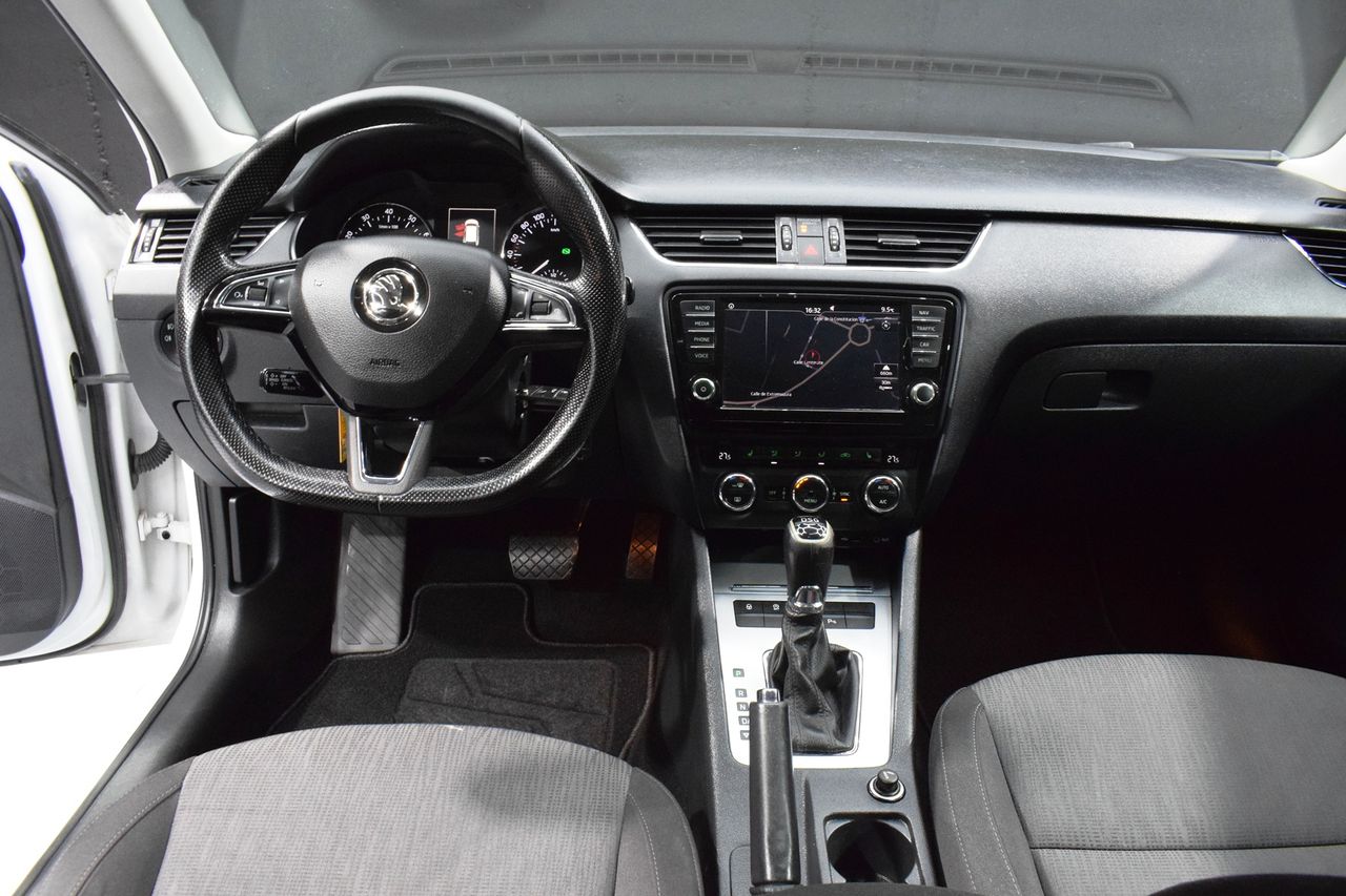 Skoda Octavia Combi 1.4 TSI 81KW (110CV) GNC DSG Style - Foto 11