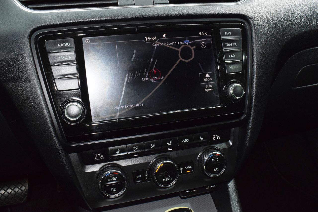 Skoda Octavia Combi 1.4 TSI 81KW (110CV) GNC DSG Style - Foto 17