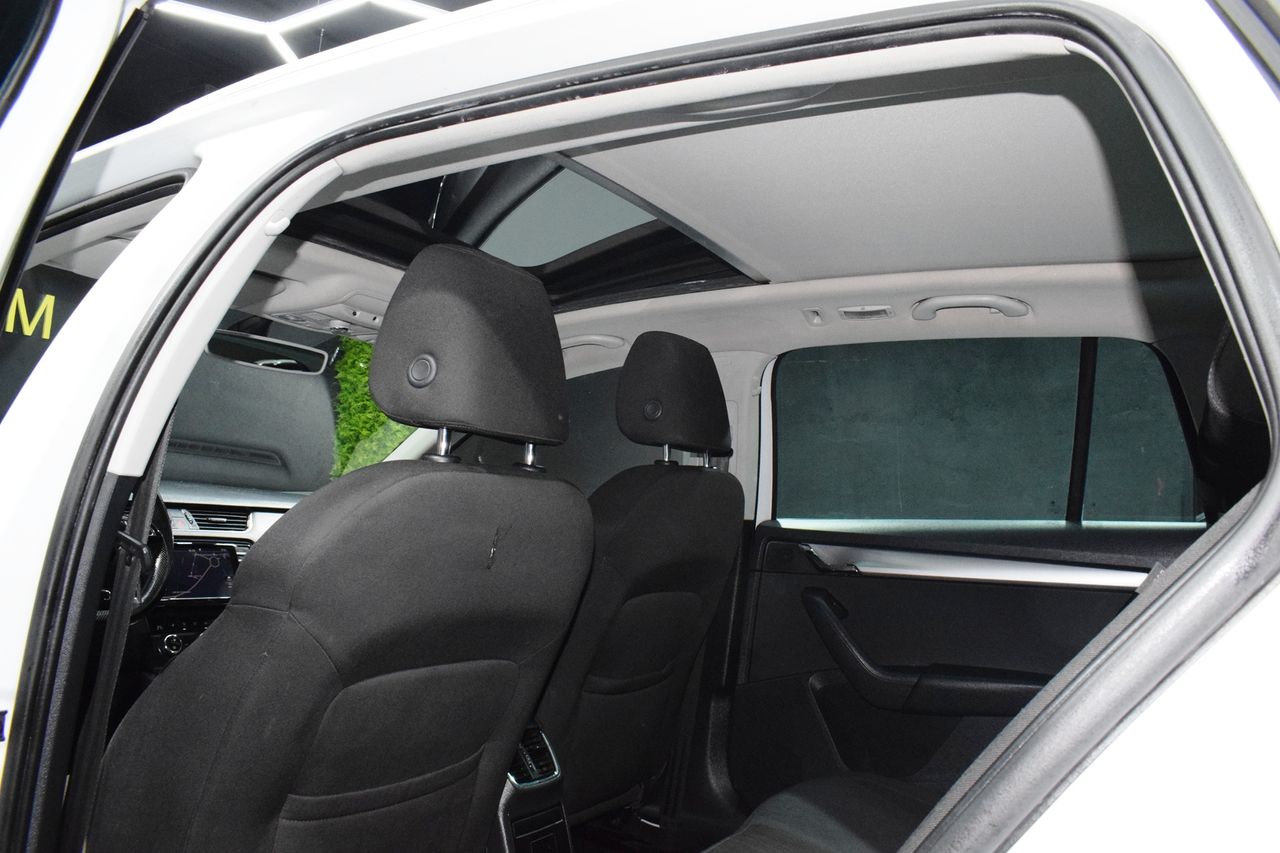 Skoda Octavia Combi 1.4 TSI 81KW (110CV) GNC DSG Style - Foto 14