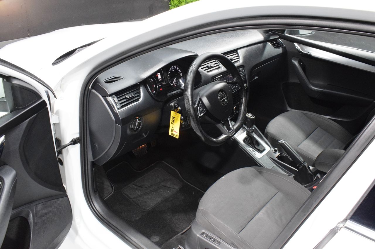 Skoda Octavia Combi 1.4 TSI 81KW (110CV) GNC DSG Style - Foto 9