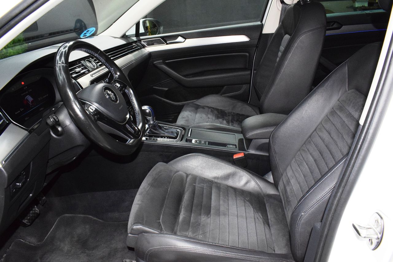 Volkswagen Passat GTE 1.4 TSI 115kW (156CV) DSG Variant - Foto 23