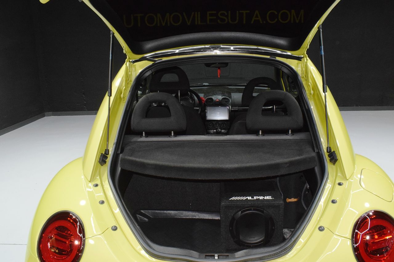 Volkswagen Beetle DESIGN 1.6 - Foto 9