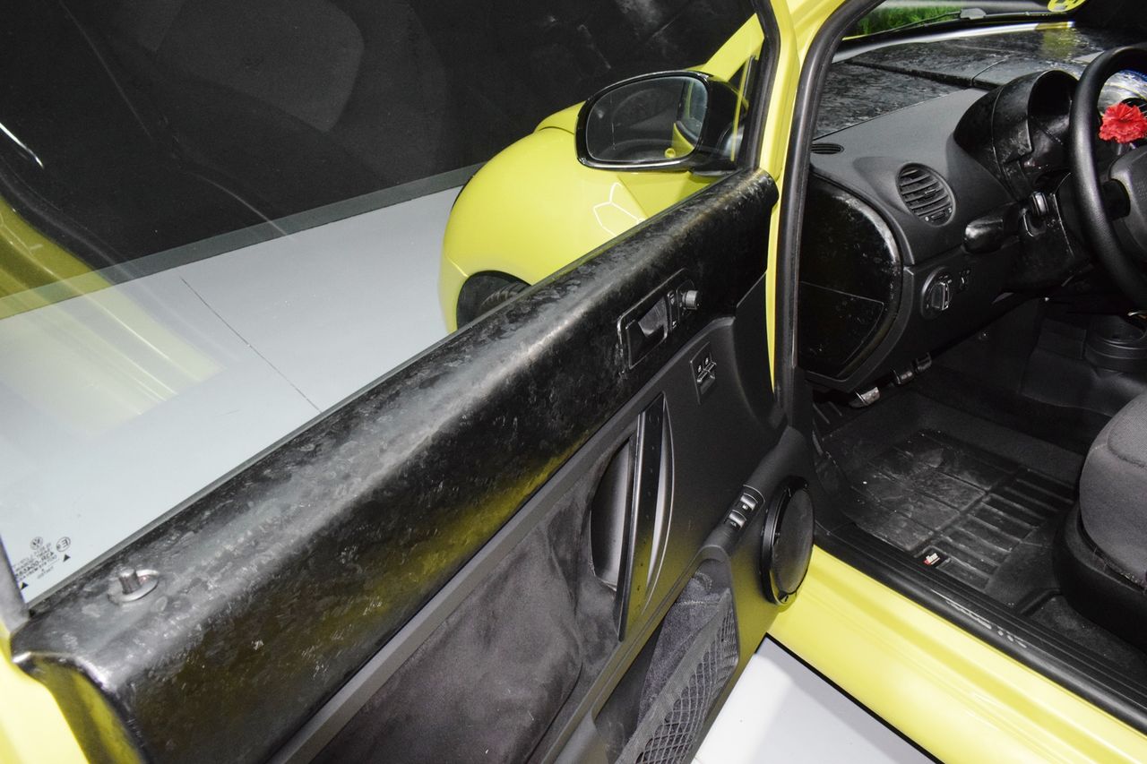 Volkswagen Beetle DESIGN 1.6 - Foto 13