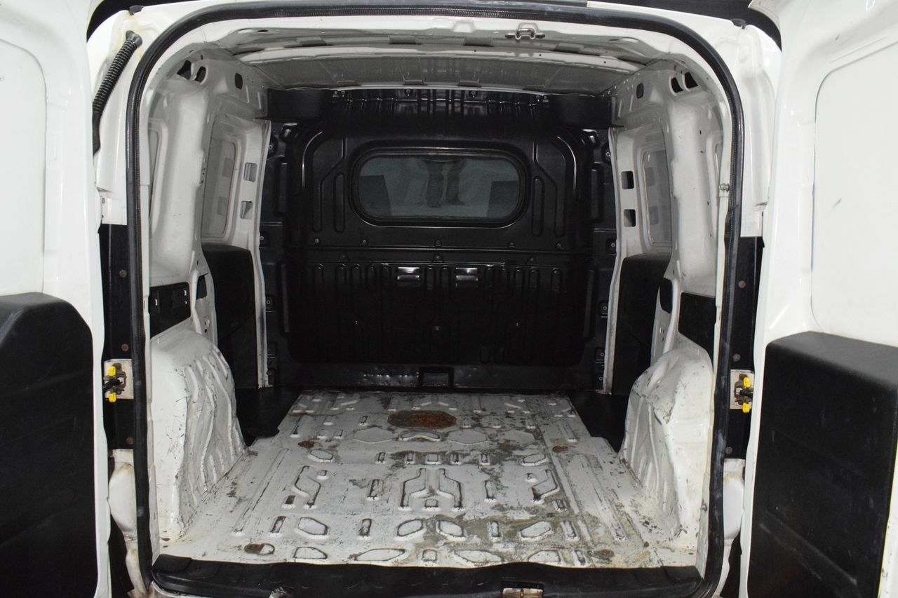 Fiat Doblò 1.3D MULTIJET 90 CV - Foto 9