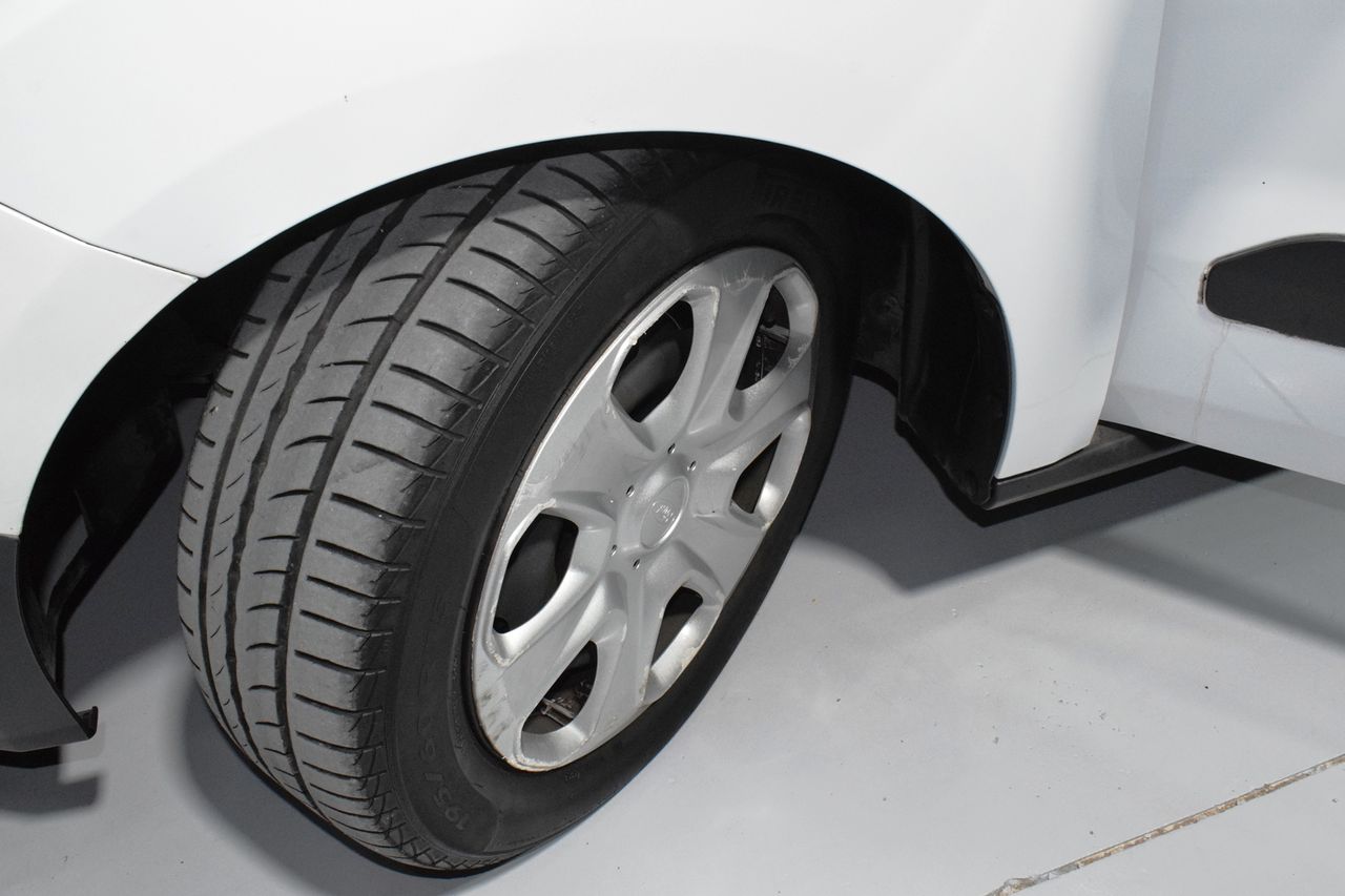 Ford Transit Courier TRANSIT COURIR TREND VAN 1.5 75CV - Foto 25