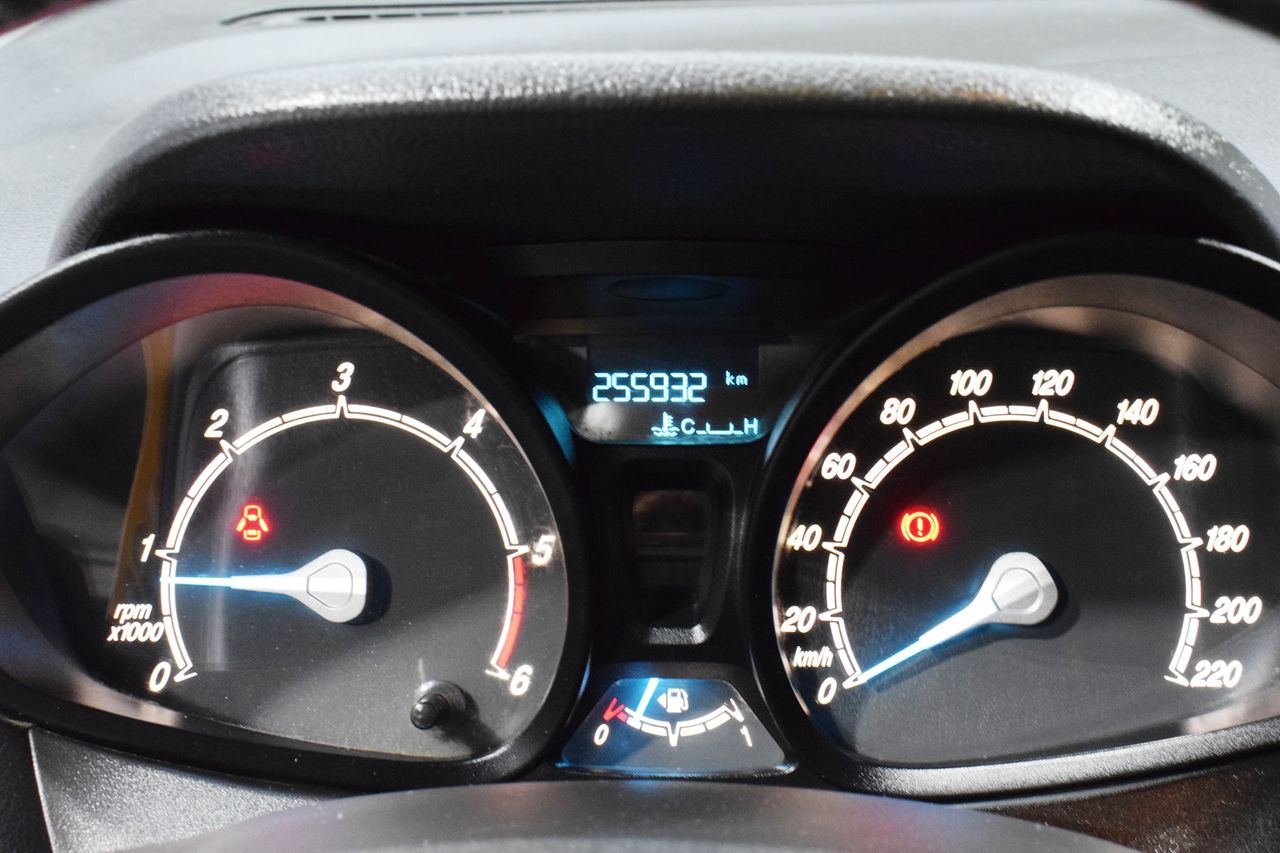 Ford Transit Courier TRANSIT COURIR TREND VAN 1.5 75CV - Foto 18