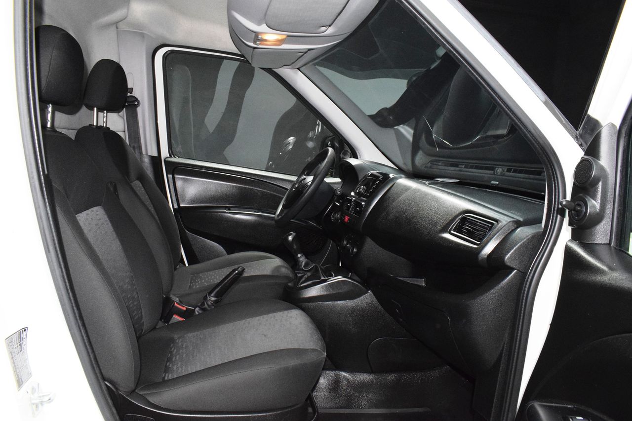 Opel Combo Cargo Cargo 1.3 CDTI 70kW (95CV) L1 H1 - Foto 18