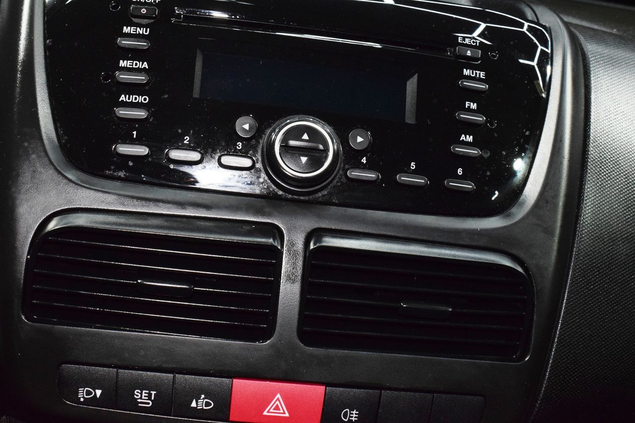 Opel Combo Cargo Cargo 1.3 CDTI 70kW (95CV) L1 H1 - Foto 25