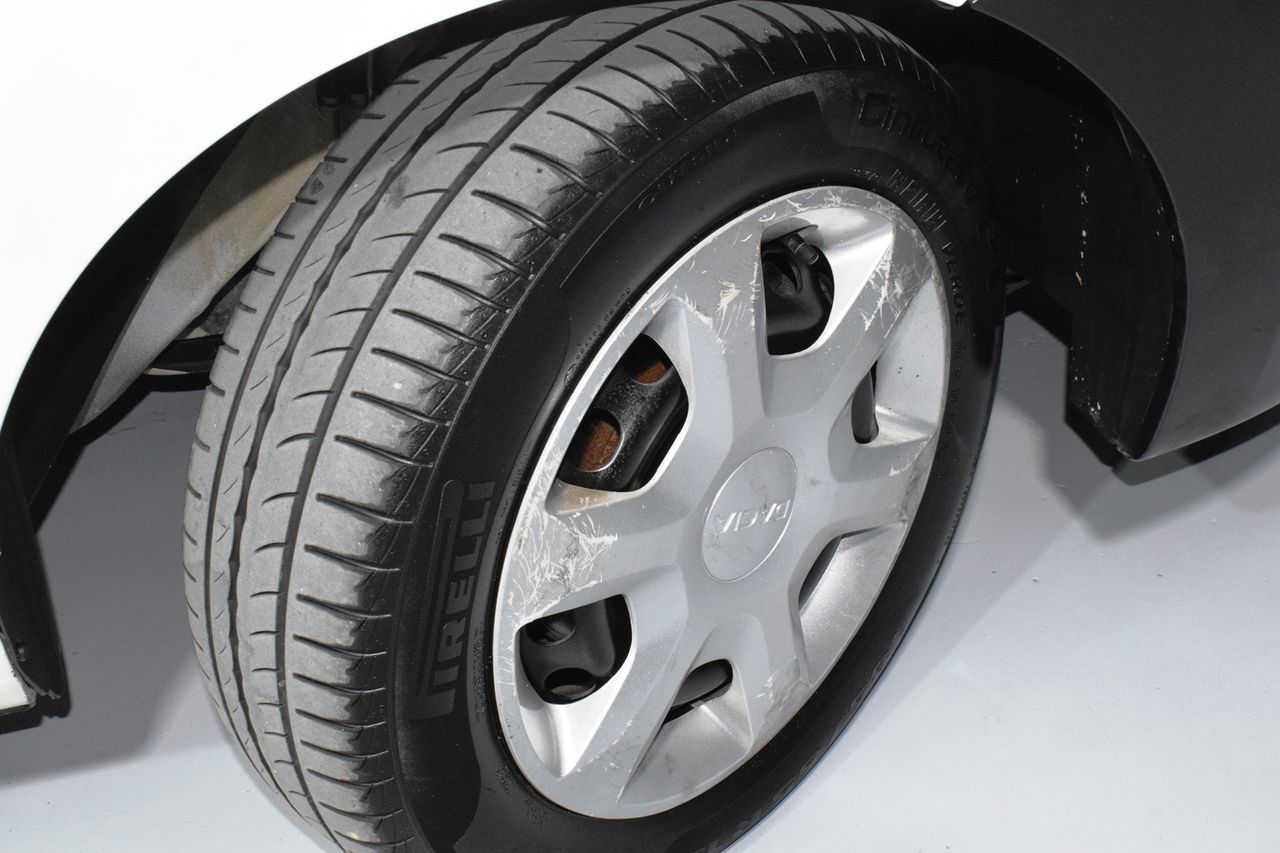 Dacia Dokker Essential 1.6 75kW (100CV) GLP -18 4 P - Foto 33