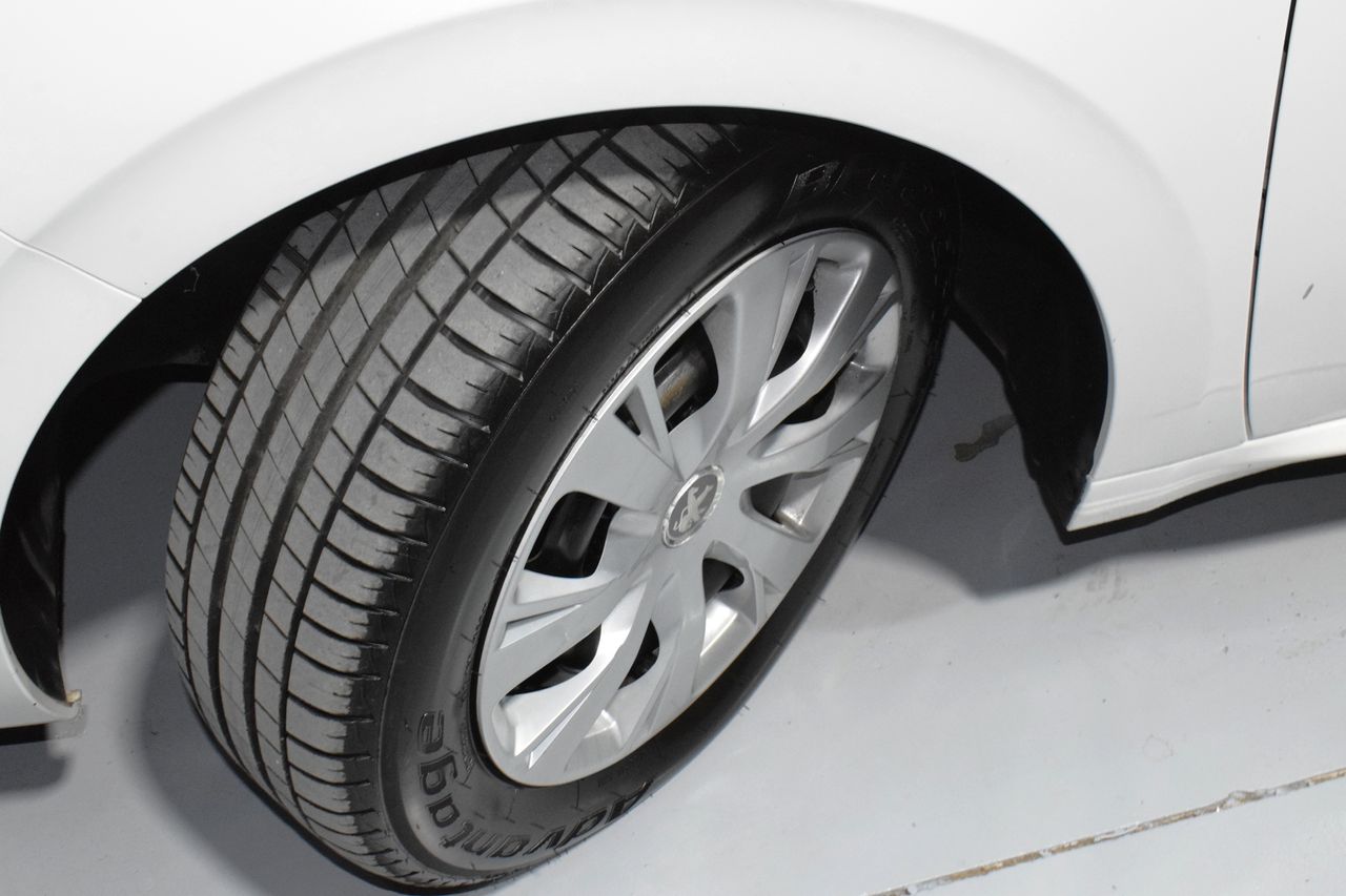 Peugeot 208 5P ACTIVE PureTech 60kW (82CV) - Foto 25