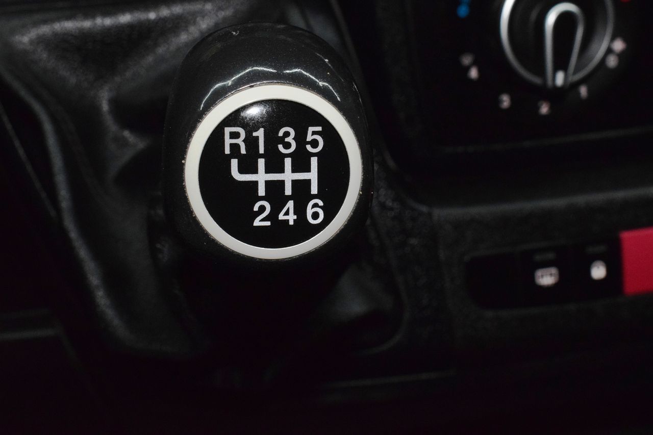 Citroën Jumper BlueHDi 88KW (120CV) Furgón 35L3H2 - Foto 26