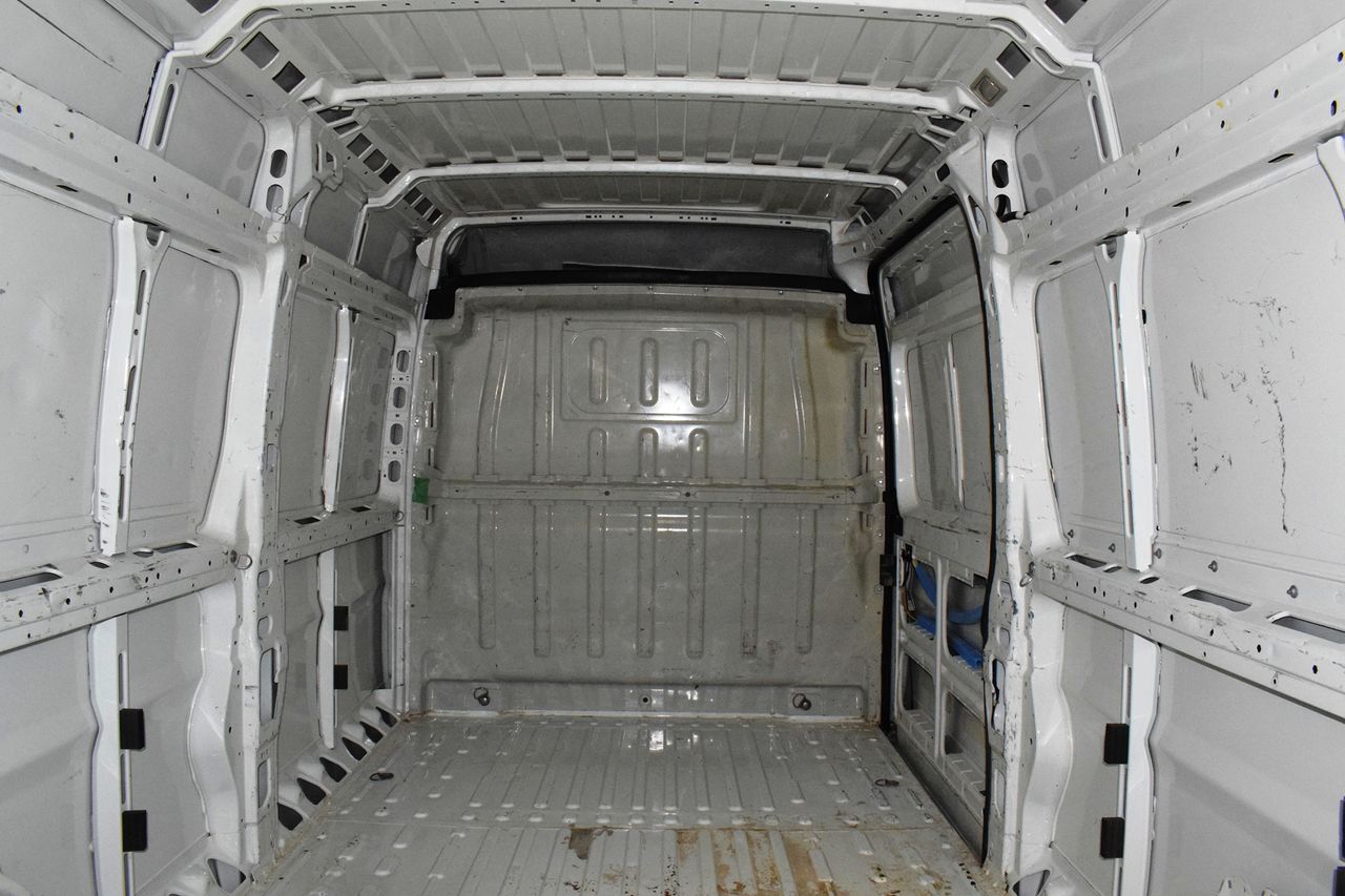 Citroën Jumper BlueHDi 88KW (120CV) Furgón 35L3H2 - Foto 11