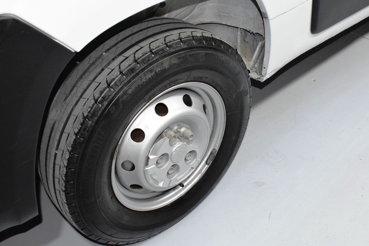 Citroën Jumper BlueHDi 88KW (120CV) Furgón 35L3H2 - Foto 34