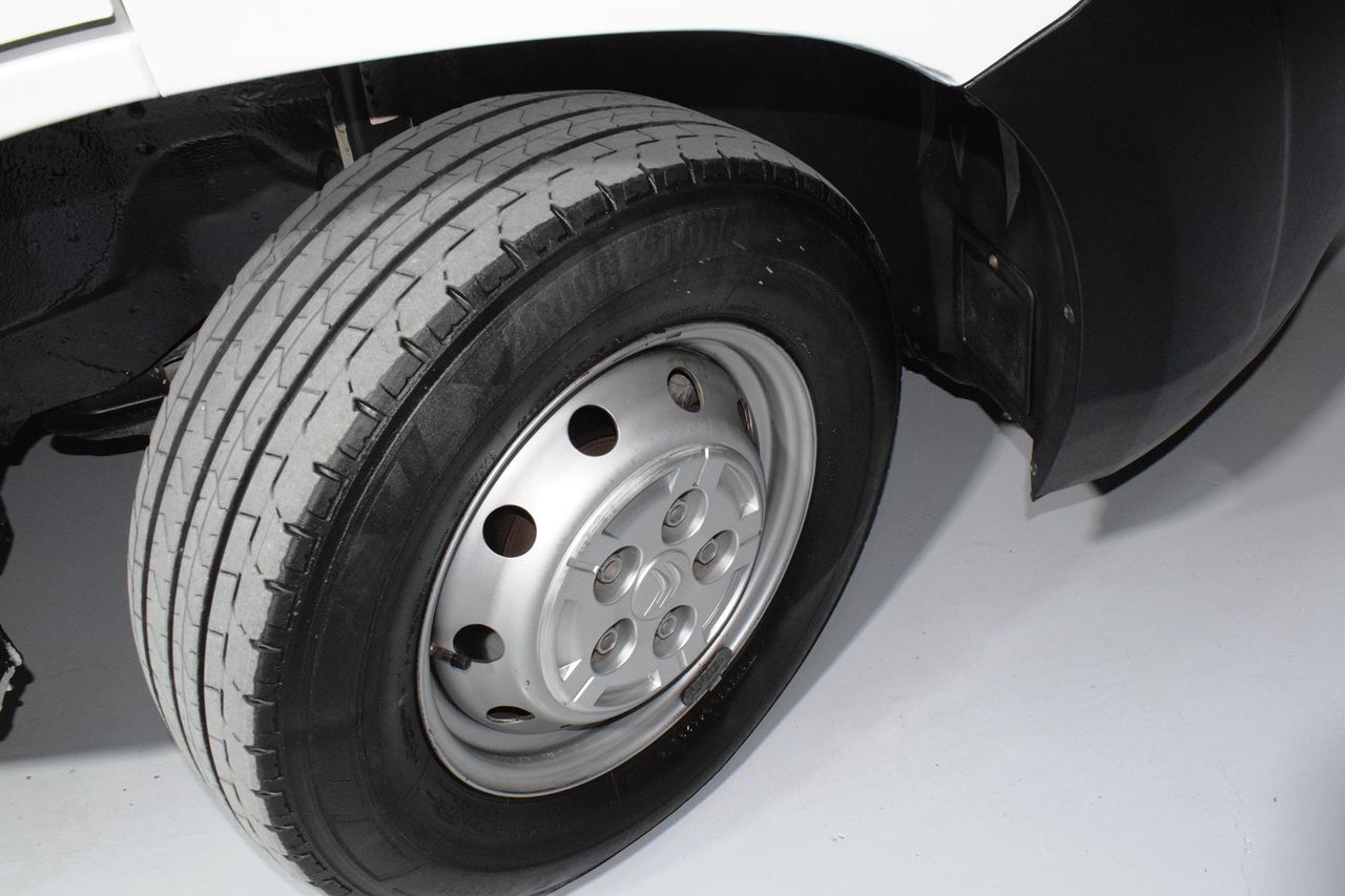 Citroën Jumper BlueHDi 88KW (120CV) Furgón 35L3H2 - Foto 33