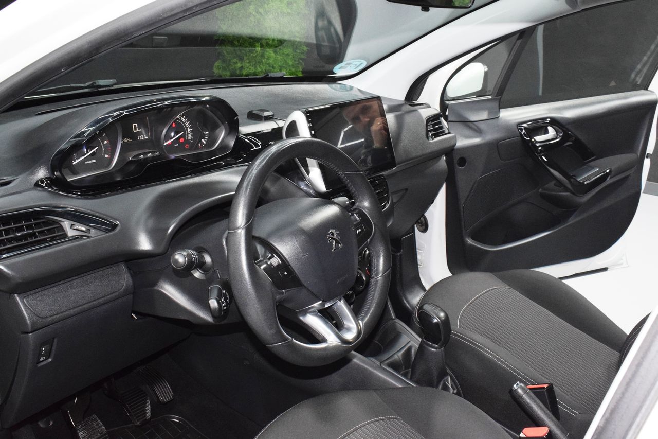 Peugeot 208 1.6 HDI ACTIVE - Foto 17