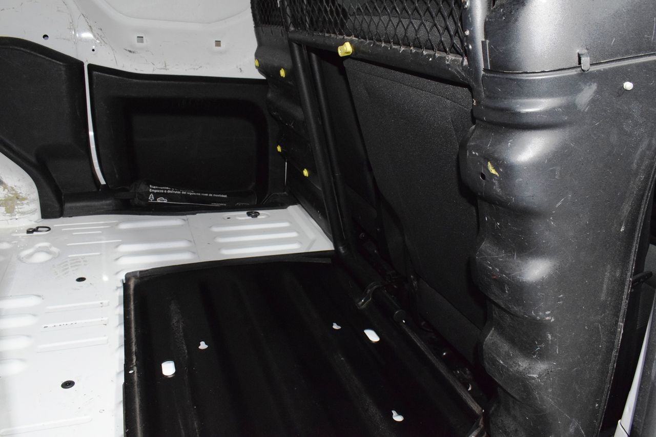 Citroën Berlingo Furgón 1.6BlueHDi 75 - Foto 15