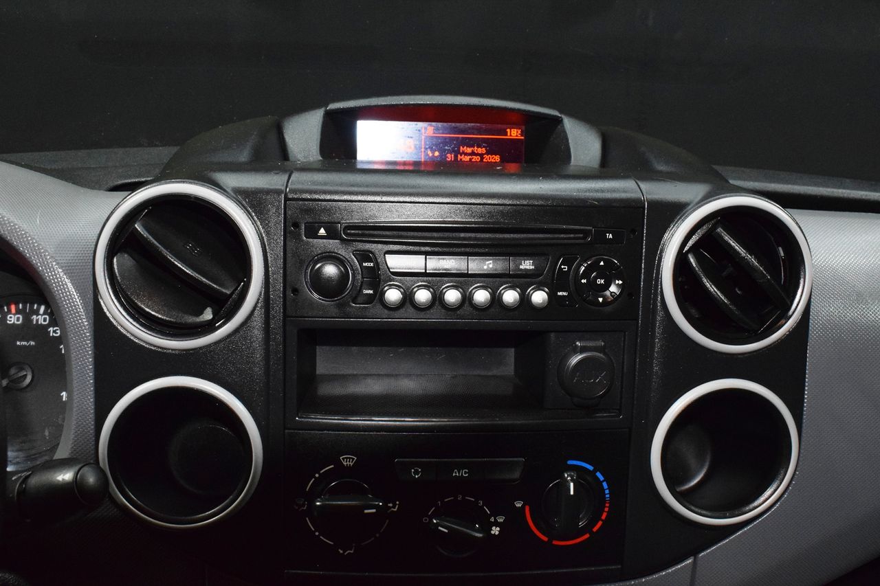 Citroën Berlingo Furgón 1.6BlueHDi 75 - Foto 27