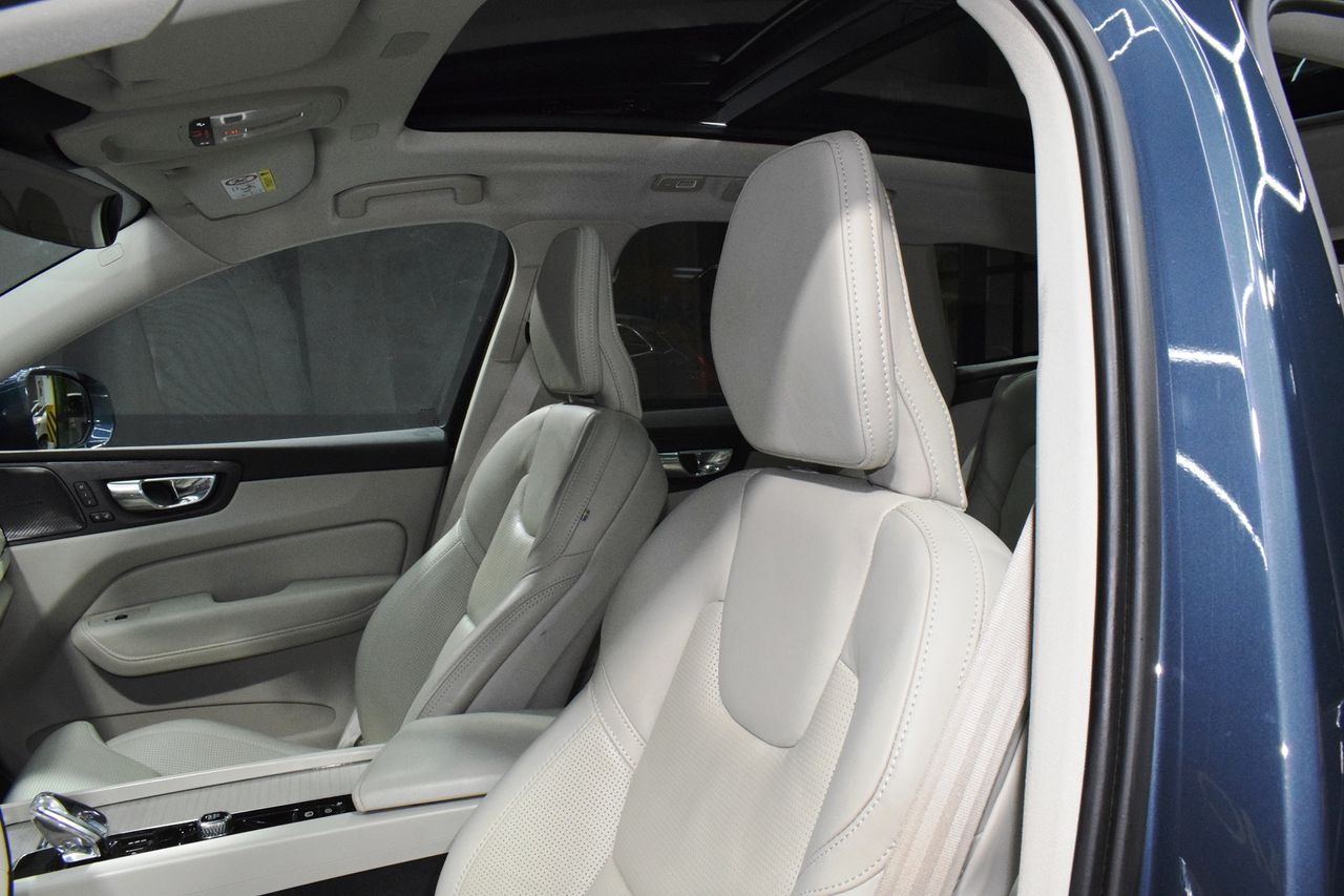 Volvo XC60 2.0 B4 D Inscription Auto - Foto 16
