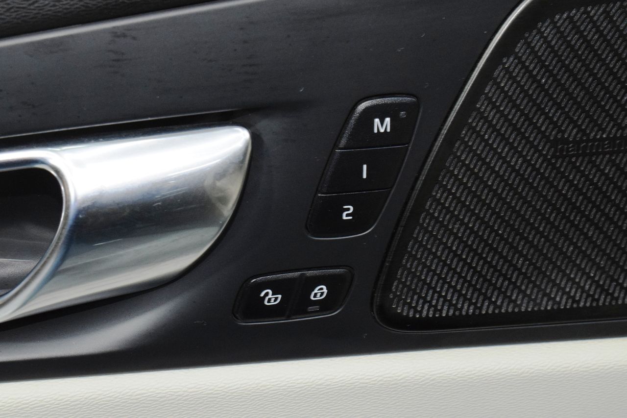 Volvo XC60 2.0 B4 D Inscription Auto - Foto 24