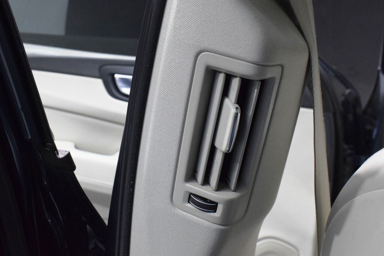 Volvo XC60 2.0 B4 D Inscription Auto - Foto 20