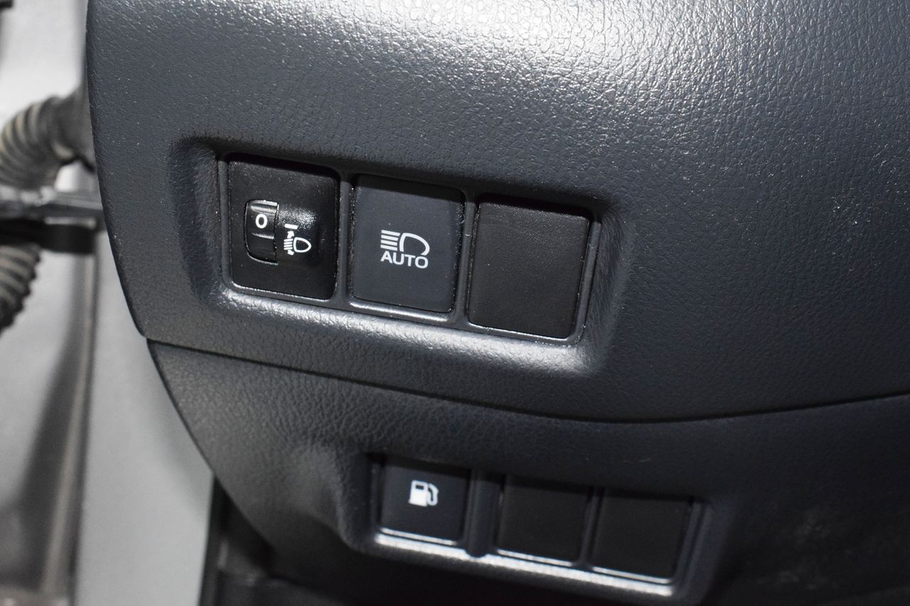 Toyota C-HR 1.8 125H ADVANCE - Foto 27