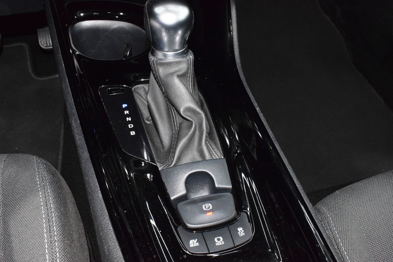 Toyota C-HR 1.8 125H ADVANCE - Foto 19