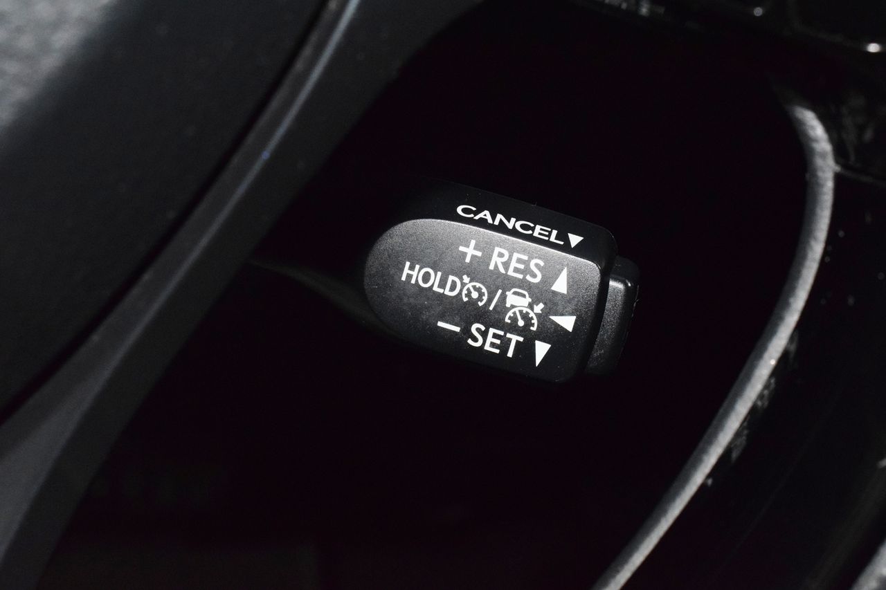 Toyota C-HR 1.8 125H ADVANCE - Foto 18