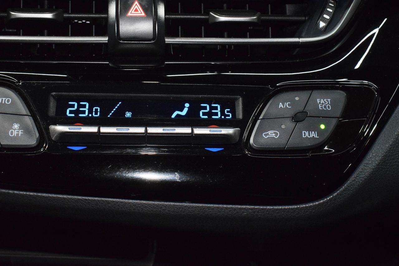 Toyota C-HR 1.8 125H ADVANCE - Foto 21