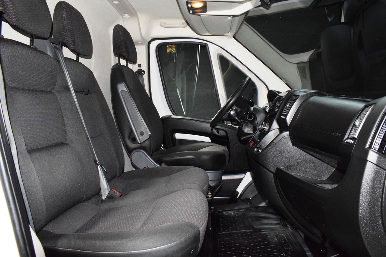 Peugeot Boxer 333 L2 H2 BHDI 103KW (140CV) SS 6 V. M - Foto 18