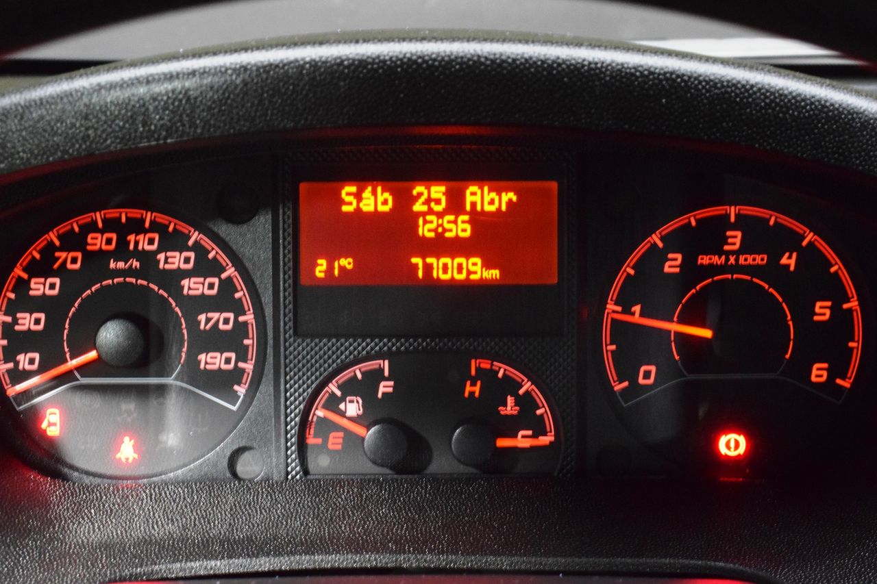 Peugeot Boxer 333 L2 H2 BHDI 103KW (140CV) SS 6 V. M - Foto 23