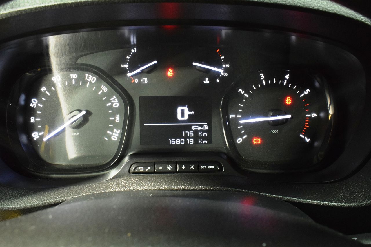 Toyota Proace MEDIO (L1) 2.0D 90kW COMFORT CARGA + - Foto 20