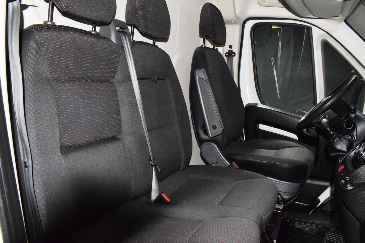 Peugeot Boxer 333 L2 H2 BHDI 103KW (140CV) SS 6 V. M - Foto 16