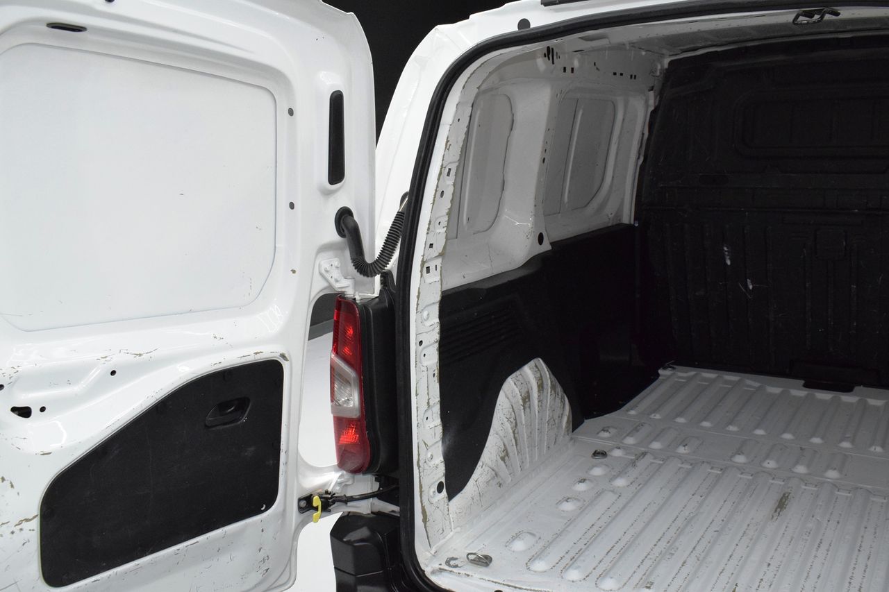 Peugeot Partner PRO STANDARD 600KG BLUEHDI 73KW - Foto 10