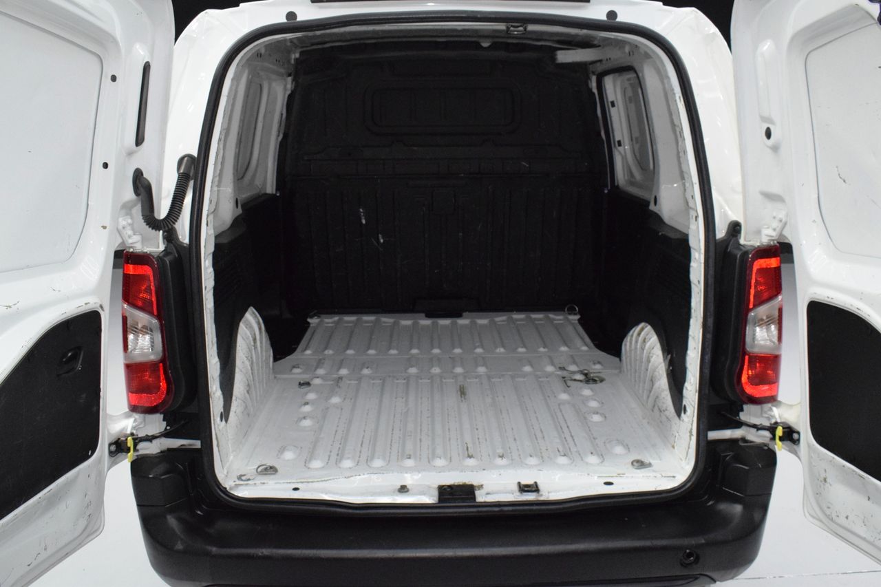 Peugeot Partner PRO STANDARD 600KG BLUEHDI 73KW - Foto 9