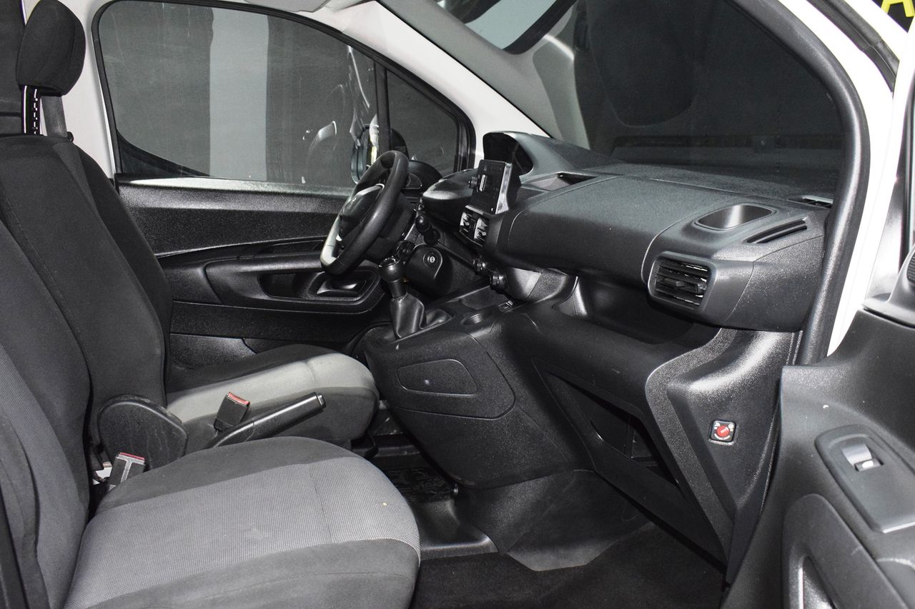 Peugeot Partner PRO STANDARD 600KG BLUEHDI 73KW - Foto 15