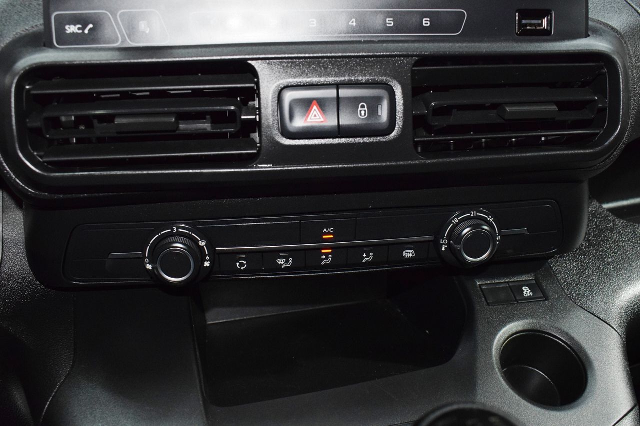 Peugeot Partner PRO STANDARD 600KG BLUEHDI 73KW - Foto 22