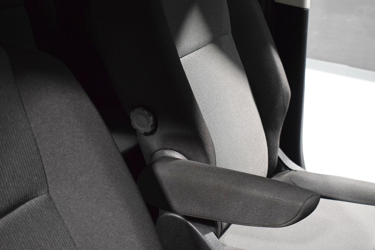 Peugeot Rifter ACTIVE PACK BUSINESS STD. BLUEHDI 100 - Foto 34