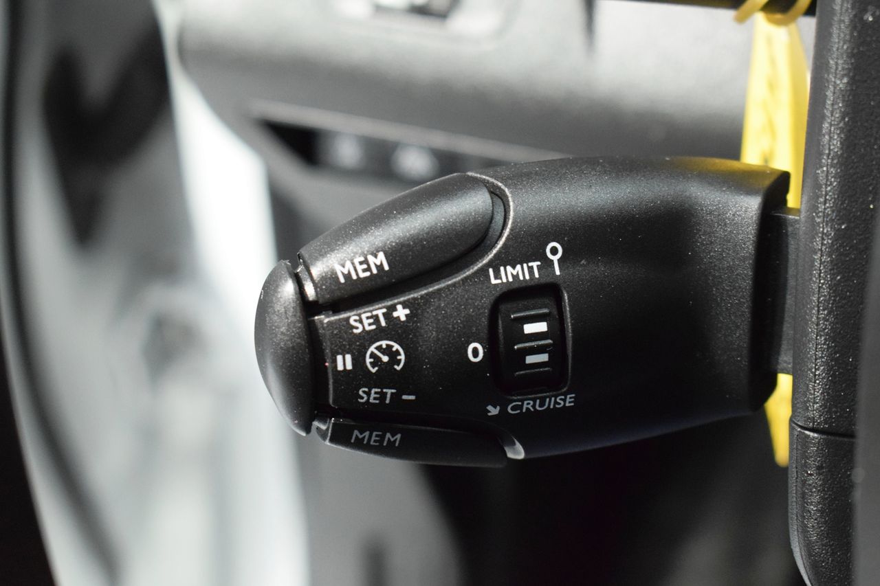 Citroën Berlingo TALLA M BLUEHDI 100 SS LIVE - Foto 30